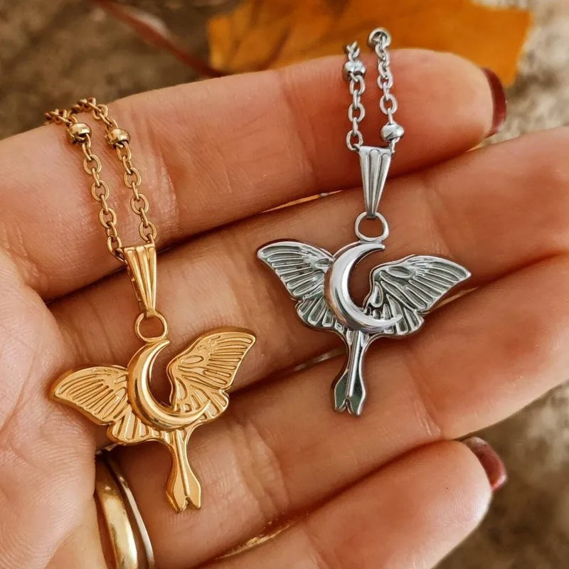 Moon Moth 304 Stainless Steel 18K Gold Plated Pendant Necklace Cable Chain