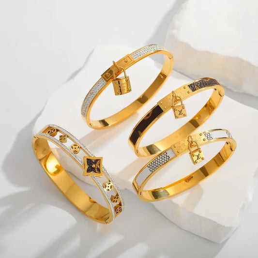 Simple Style Diamond Titanium Steel 18K Gold Plated Rhinestones Bangle