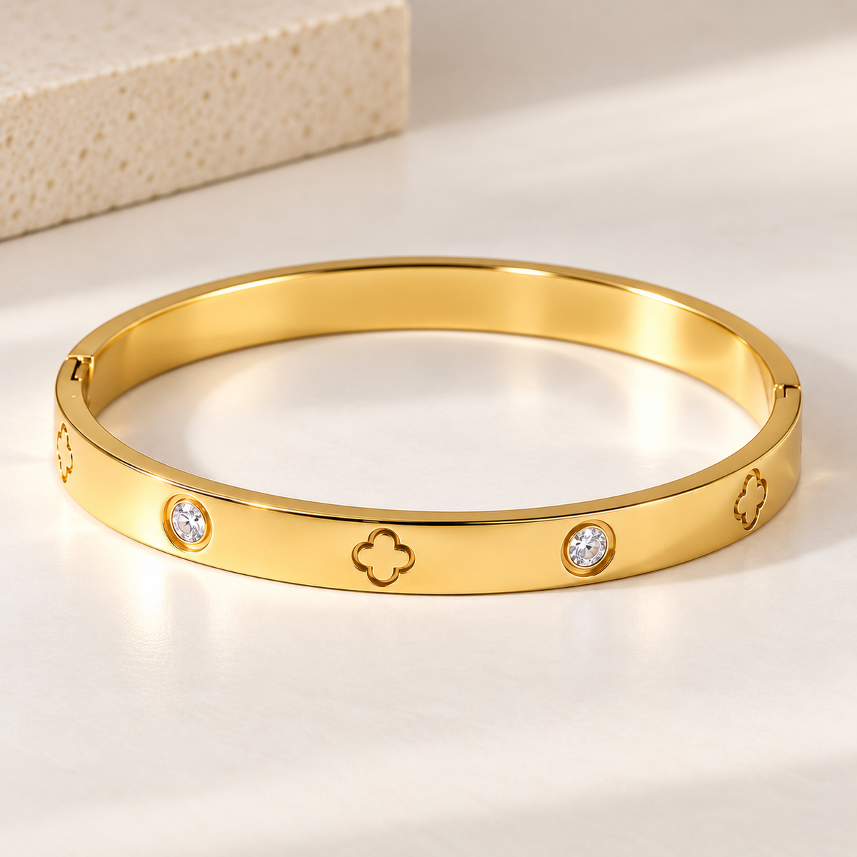 Clover Gem 18K Gold Plated 304 Stainless Steel Bracelet