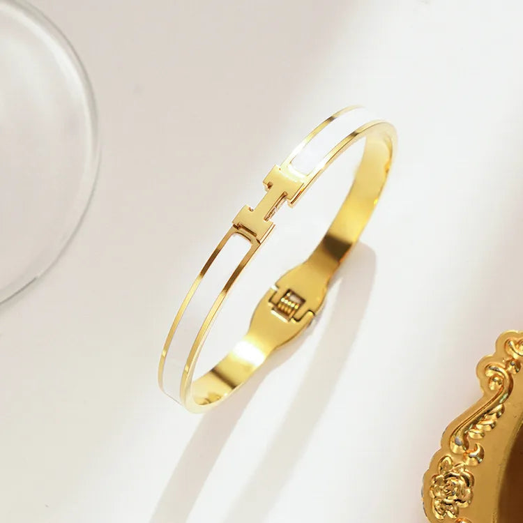 White Glam 304 Stainless Steel 18K Gold Plated Bracelet