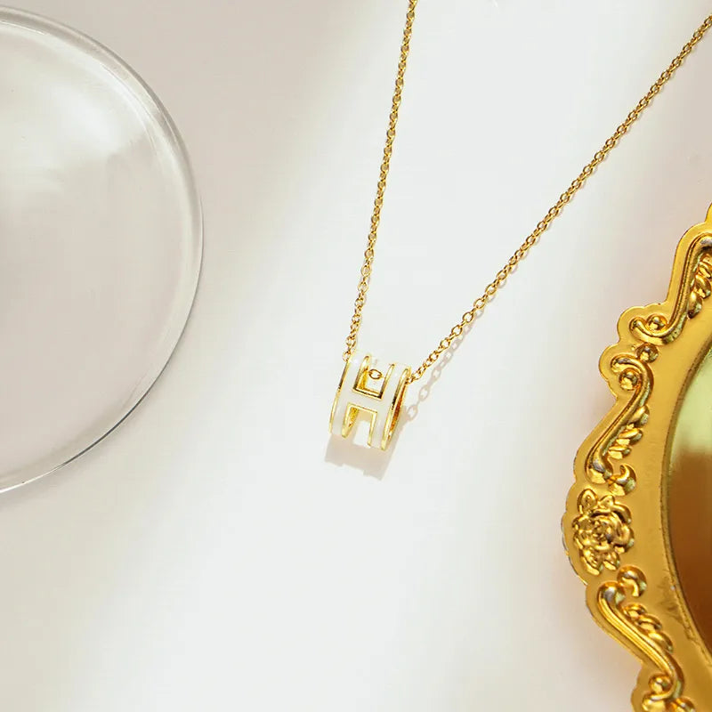 Queen Glam 304 Stainless Steel 18K Gold Plated Necklace