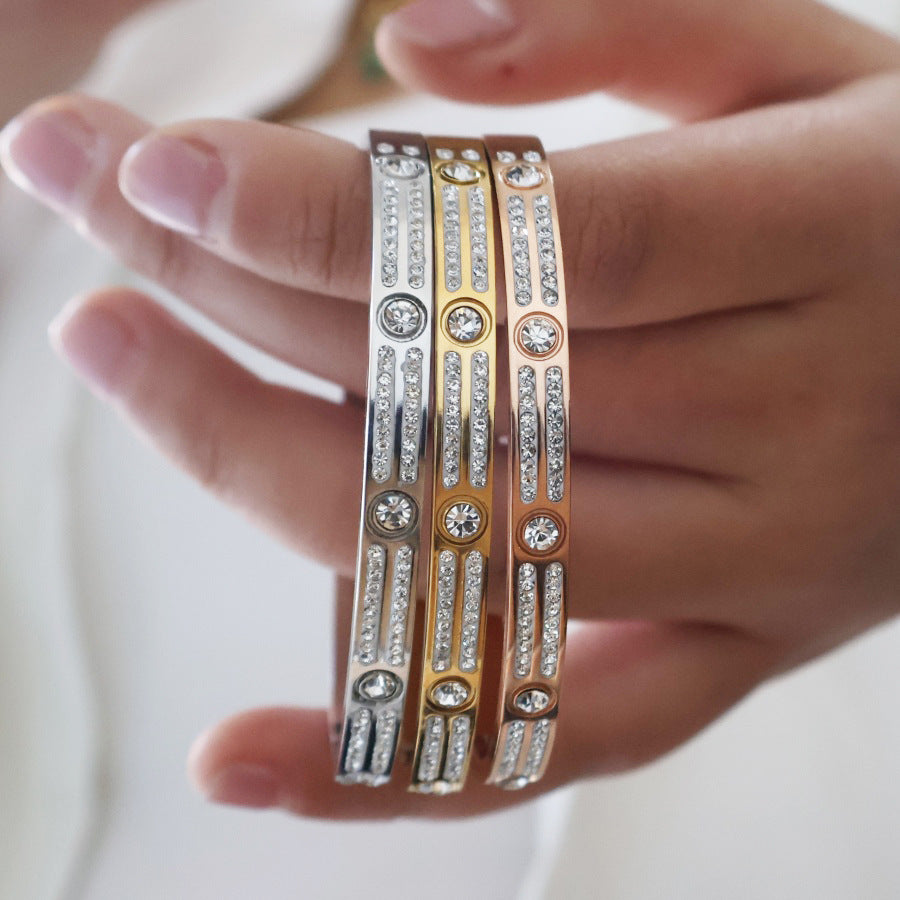 Retro Classic Style Geometric 304 Stainless Steel 18K Gold Plated Diamond Bangle