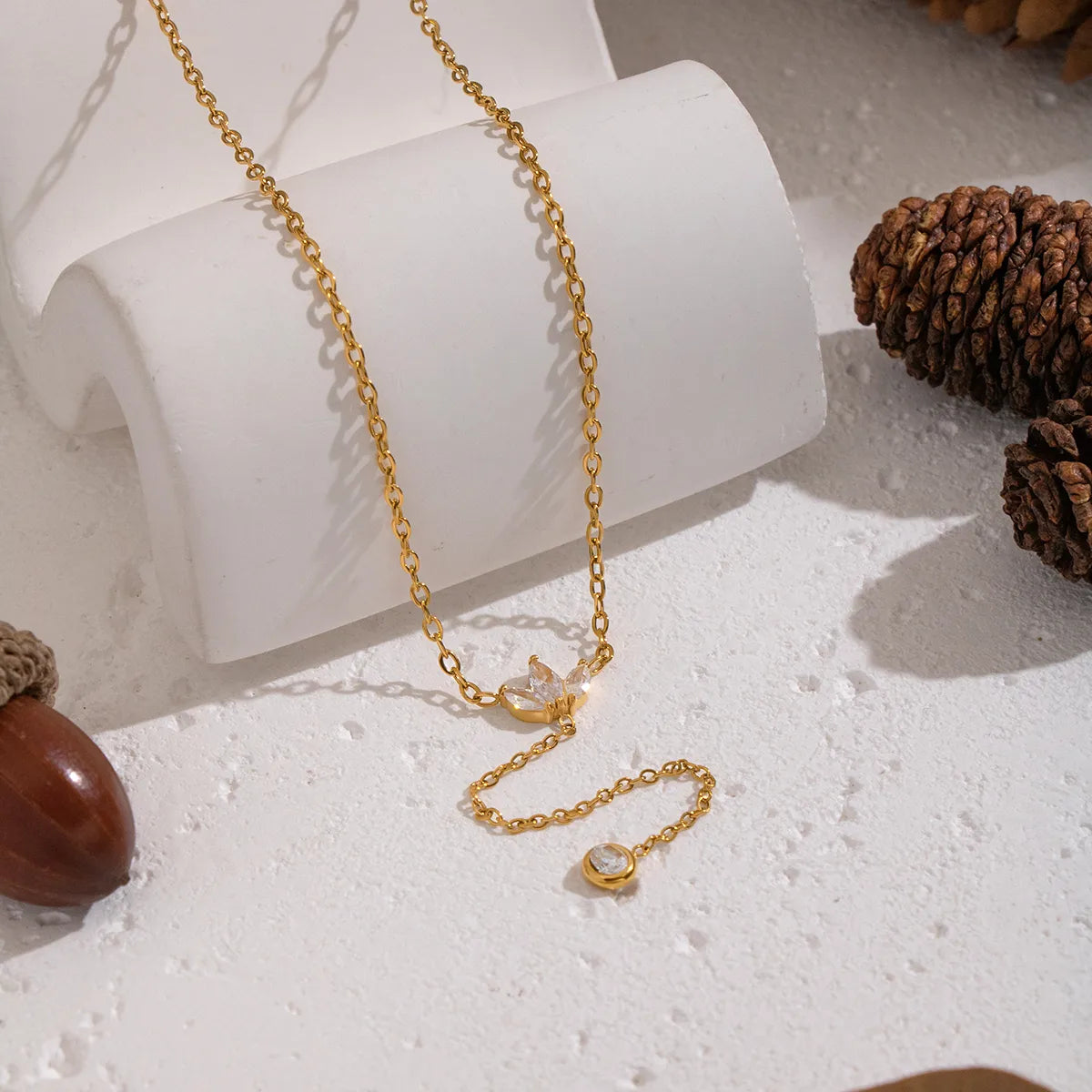 Petal Tassel 201 Stainless Steel 18K Gold Plated Zircon Circle Necklace