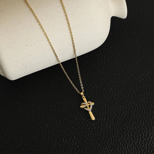 A Big Heart Cross 18K Gold Plated 304 Stainless Steel Necklace