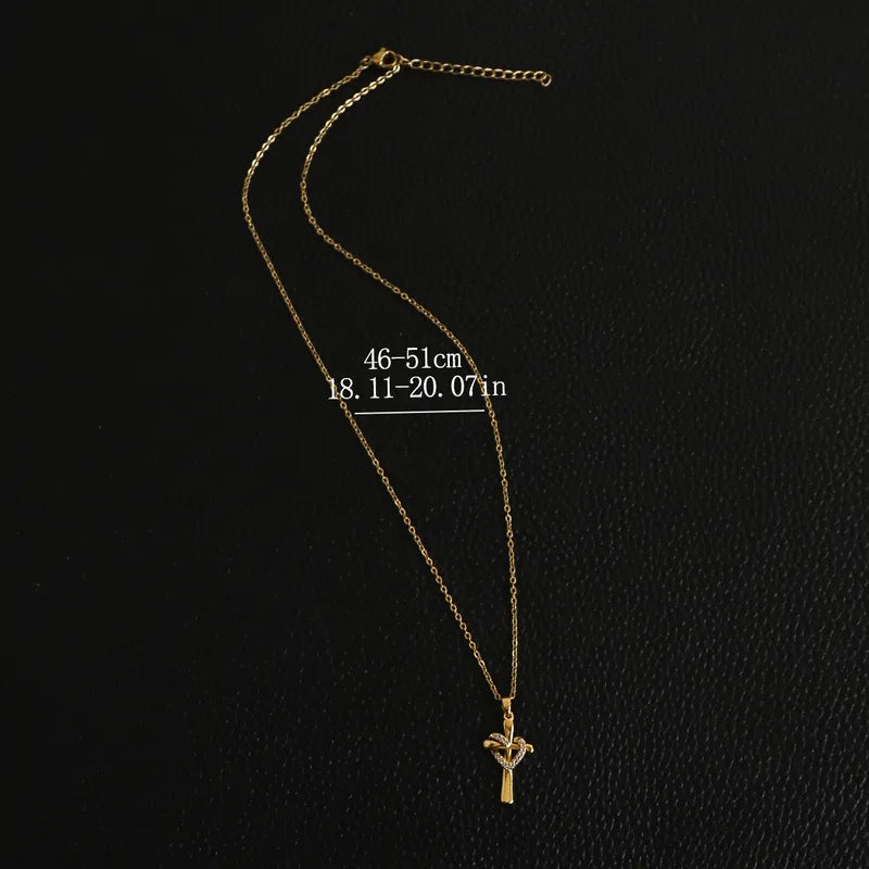 A Big Heart Cross 18K Gold Plated 304 Stainless Steel Necklace