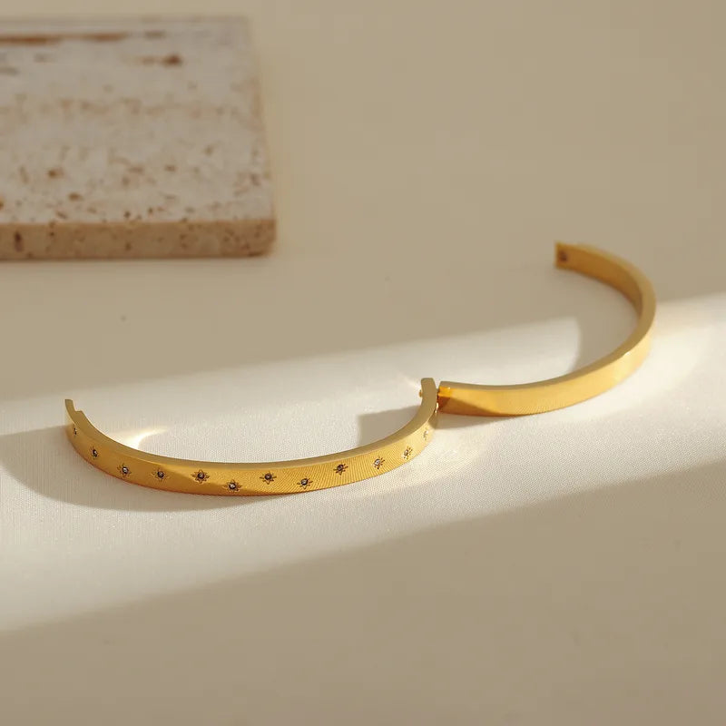 Luxurious Queen Star 18K Gold Plated 304 Stainless Steel Bracelet