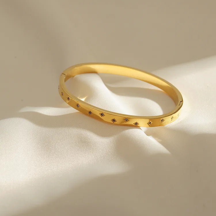 Luxurious Queen Star 18K Gold Plated 304 Stainless Steel Bracelet