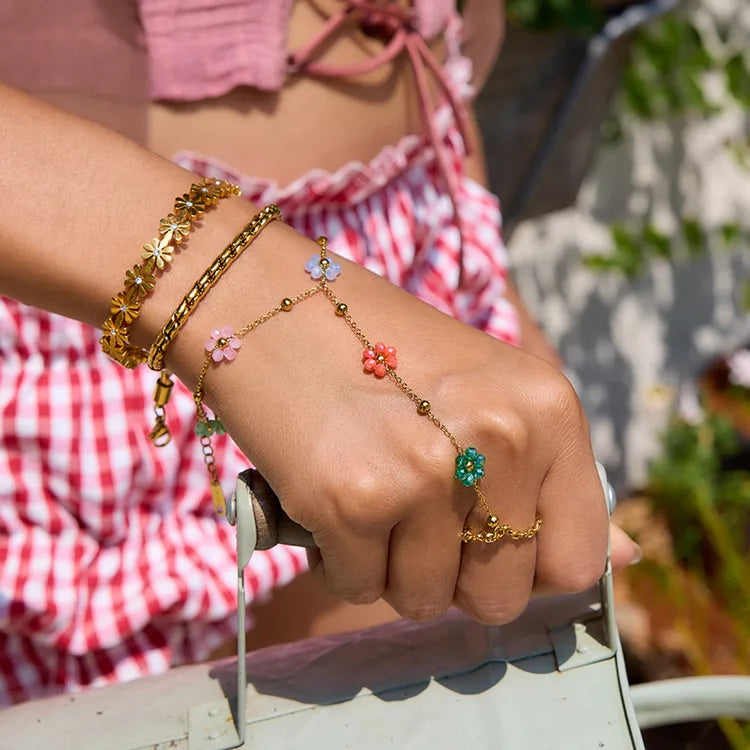 Sweet Flowers 16.5+5cm 18K Gold Stainless Steel Finger Chain Bracelet