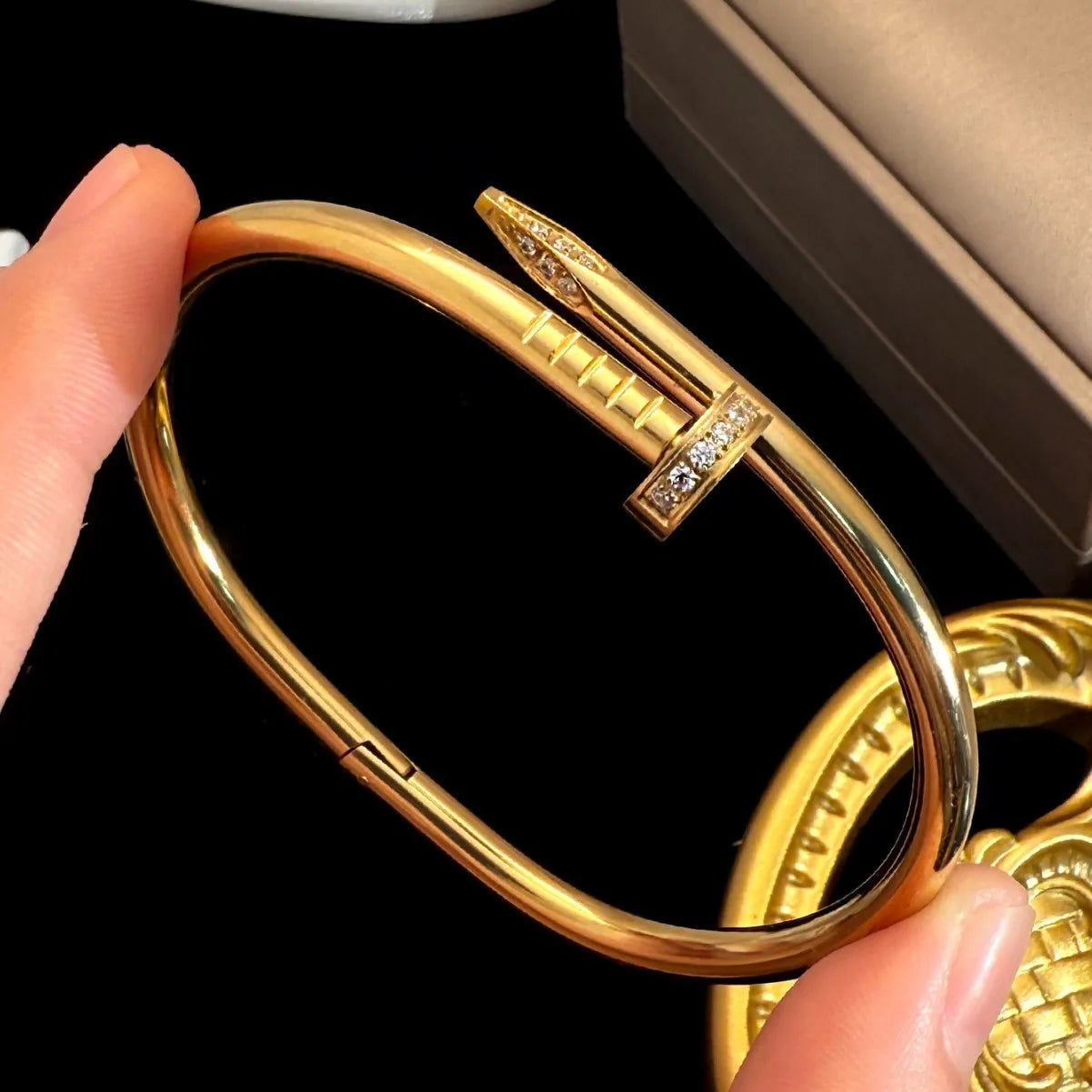 Pretty Zirconia Nail Head 18K Gold Plated 304 Stainless Steel Bracelet