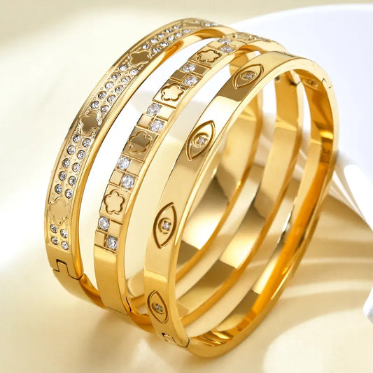 Luxurious 18K Gold Plated 304 Stainless Steel Bangle