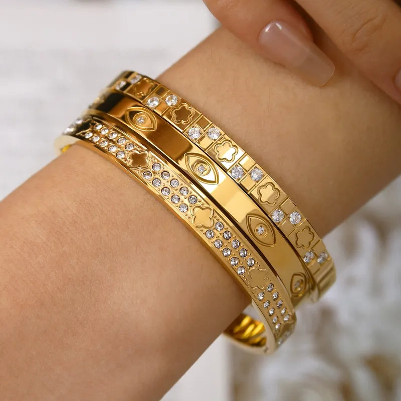 Luxurious 18K Gold Plated 304 Stainless Steel Bangle