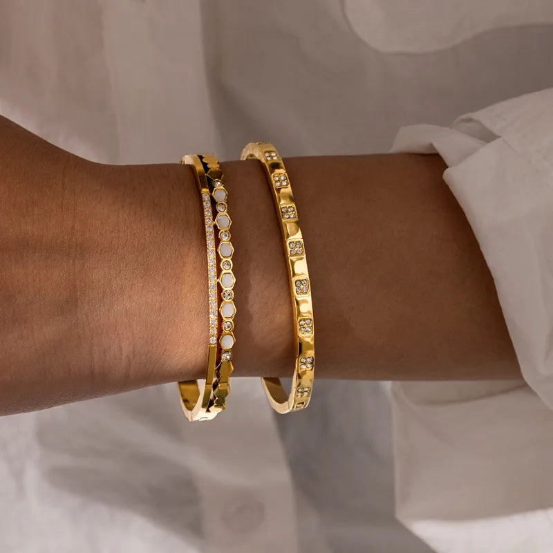 Geometric Mother of Pearl Electroplated 304 Stainless Steel 18K Gold Plated Bangle