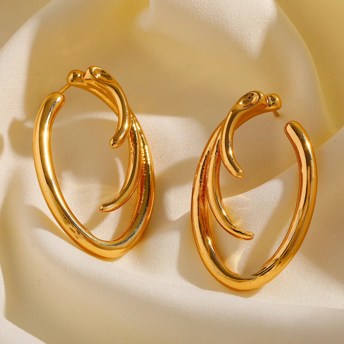 Fresh Stainless Steel 18K Gold Plated Oval Earring