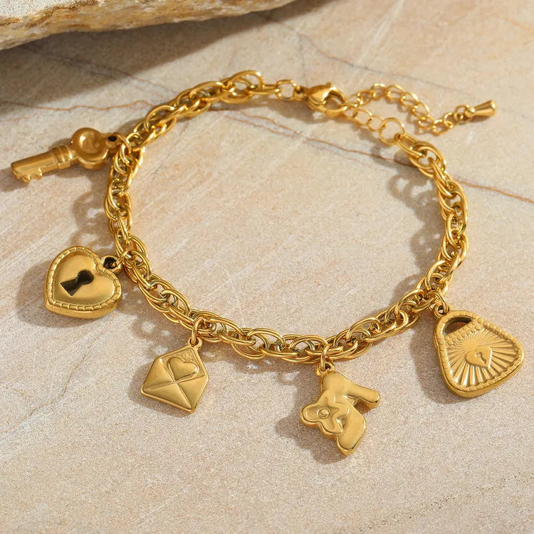 Cute Heart Shape 304 Stainless Steel 18K Gold Plated Charm Bracelet