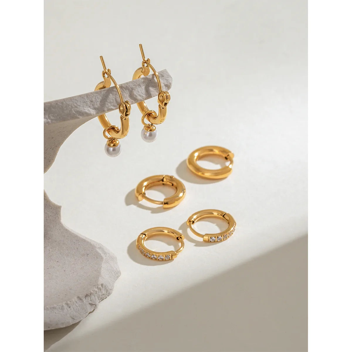 Classic Pearl Gem 304 Stainless Steel Geometric 18K Gold Plated Earring