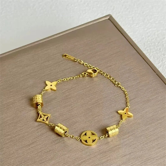 Style Flower Lock 304 Stainless Steel 18K Gold Plated Cable Chain Bracelet