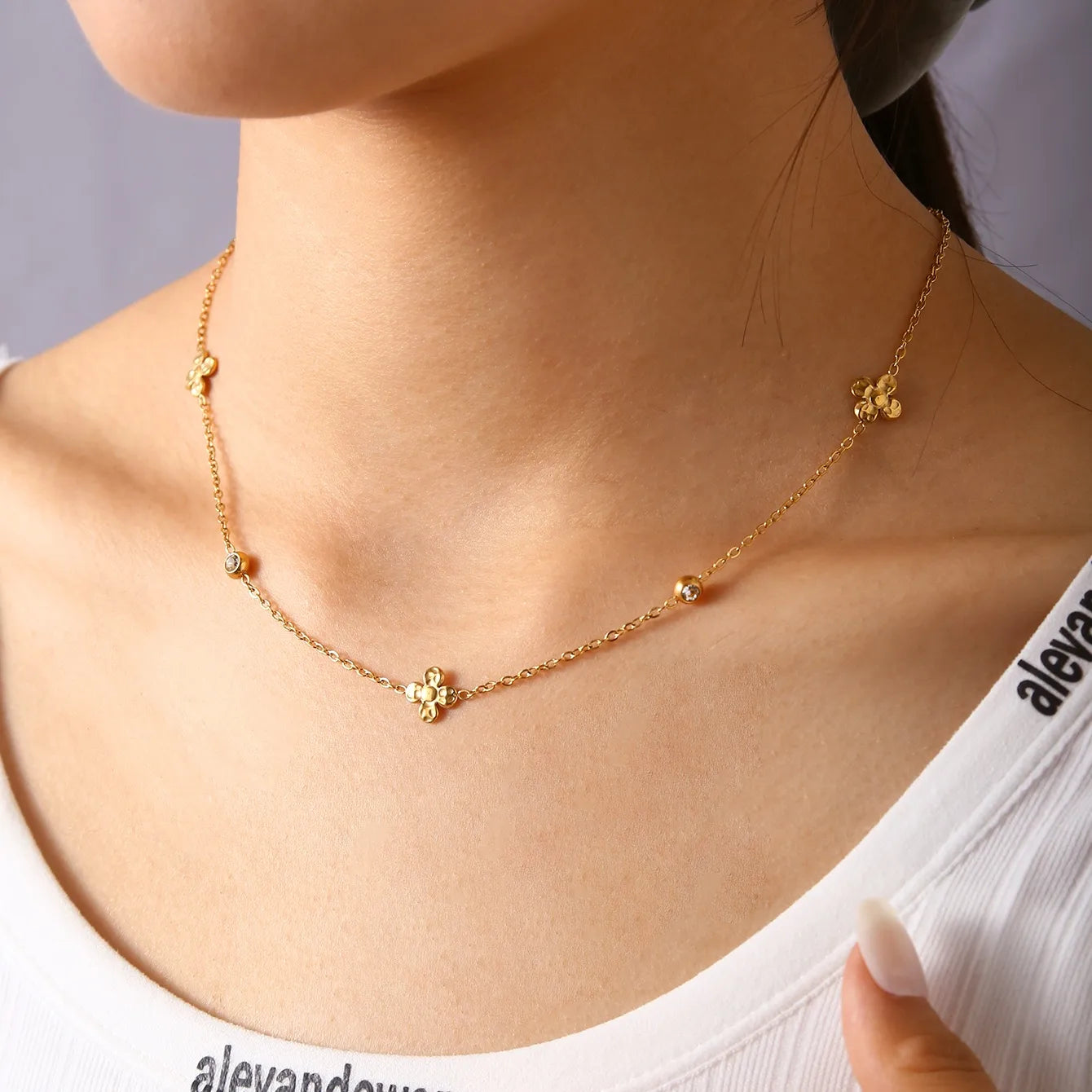 Elegant Lady Flower 304 Stainless Steel 18K Gold Plated Cable Chain Necklace