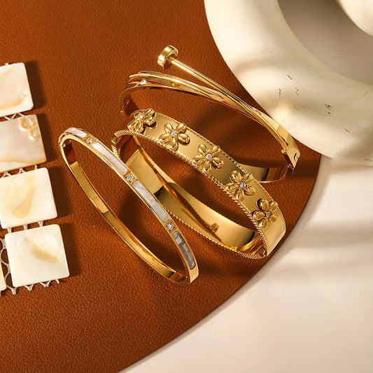 Floral Nail Titanium Steel 18K Gold Plated Non-Fading Polished Bracelet