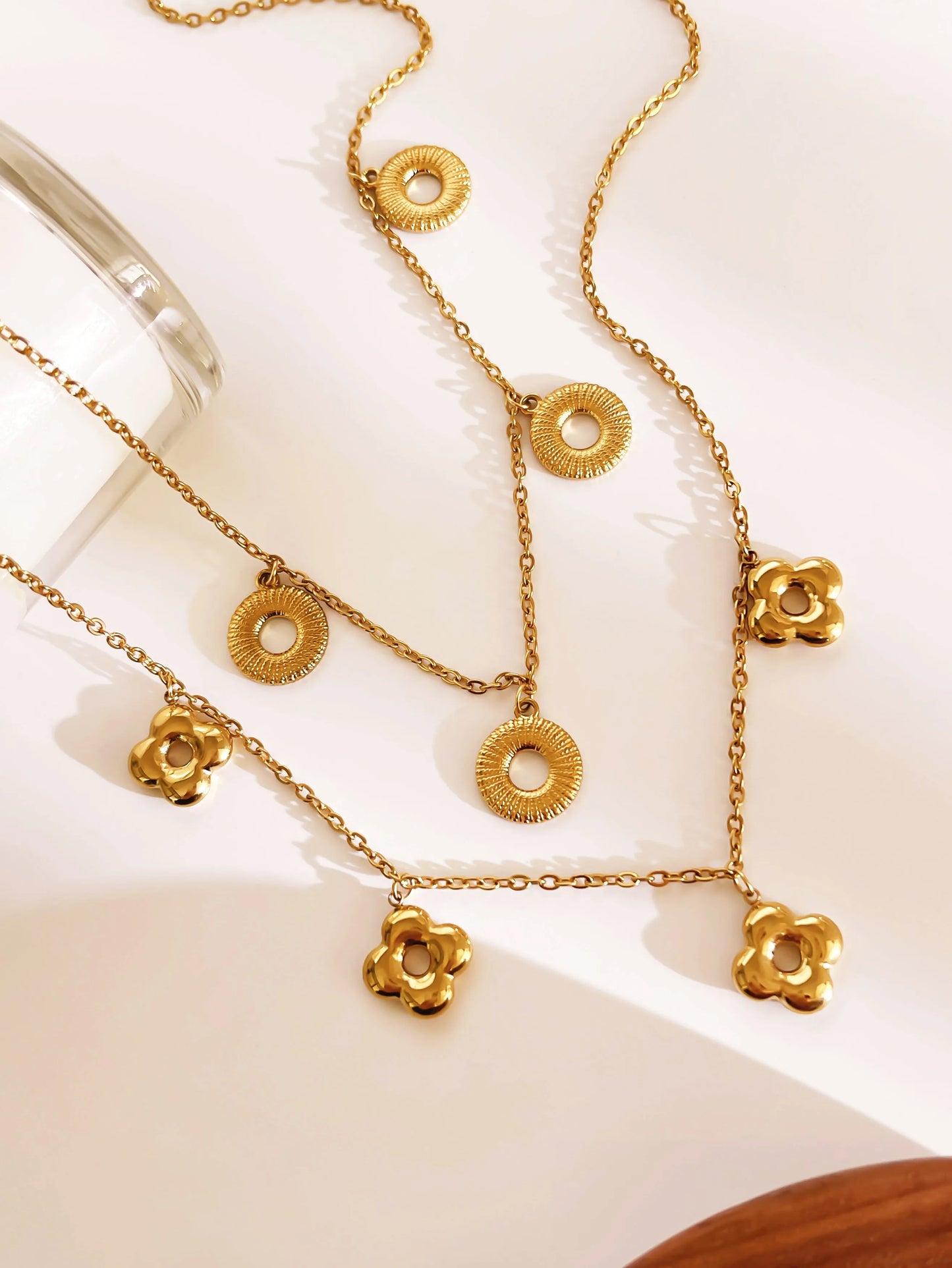 Circle Flower 316L Stainless Steel 18K Gold Plated Irregular Cross Chain Pendant Necklace
