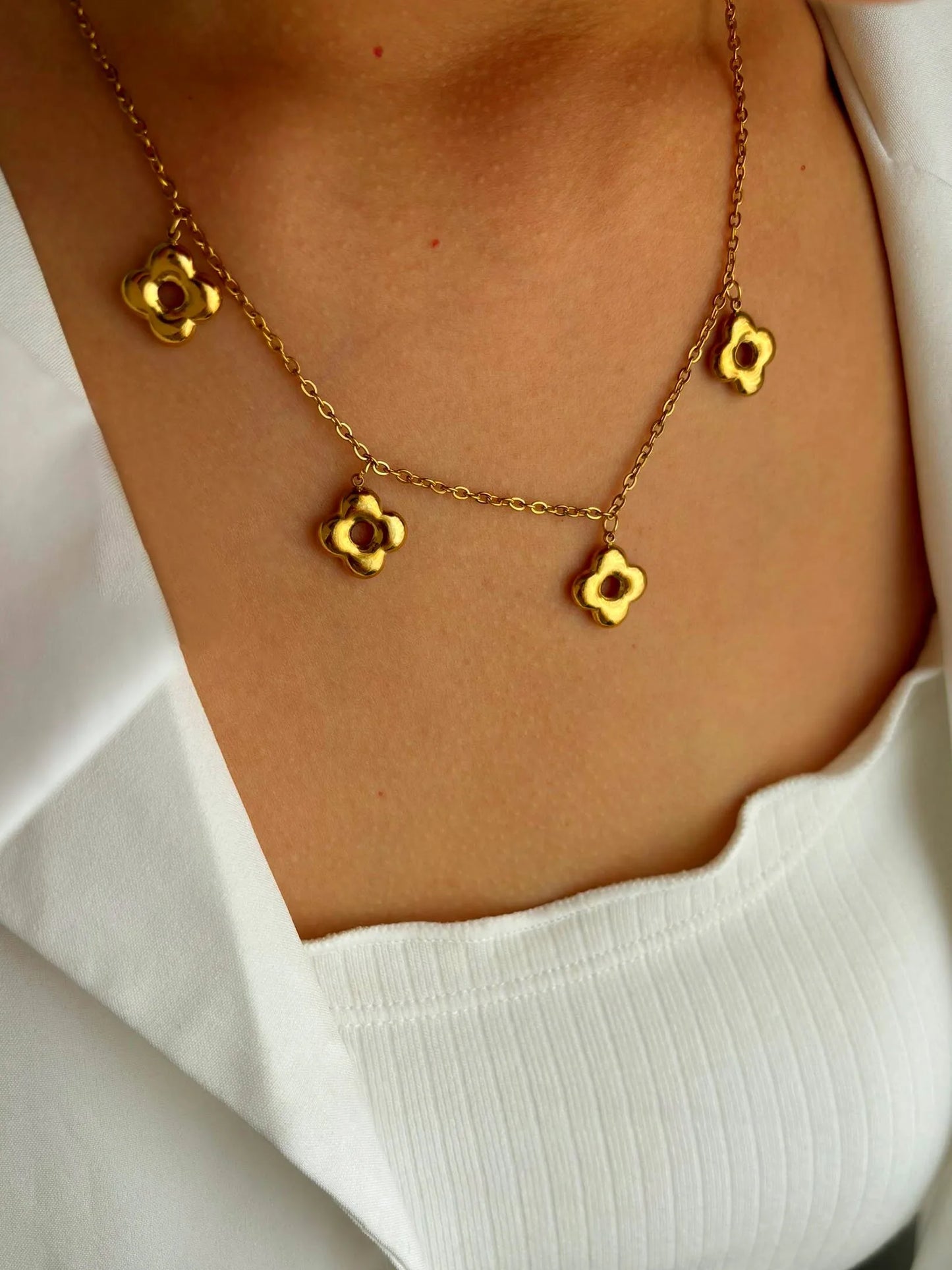 Circle Flower 316L Stainless Steel 18K Gold Plated Irregular Cross Chain Pendant Necklace