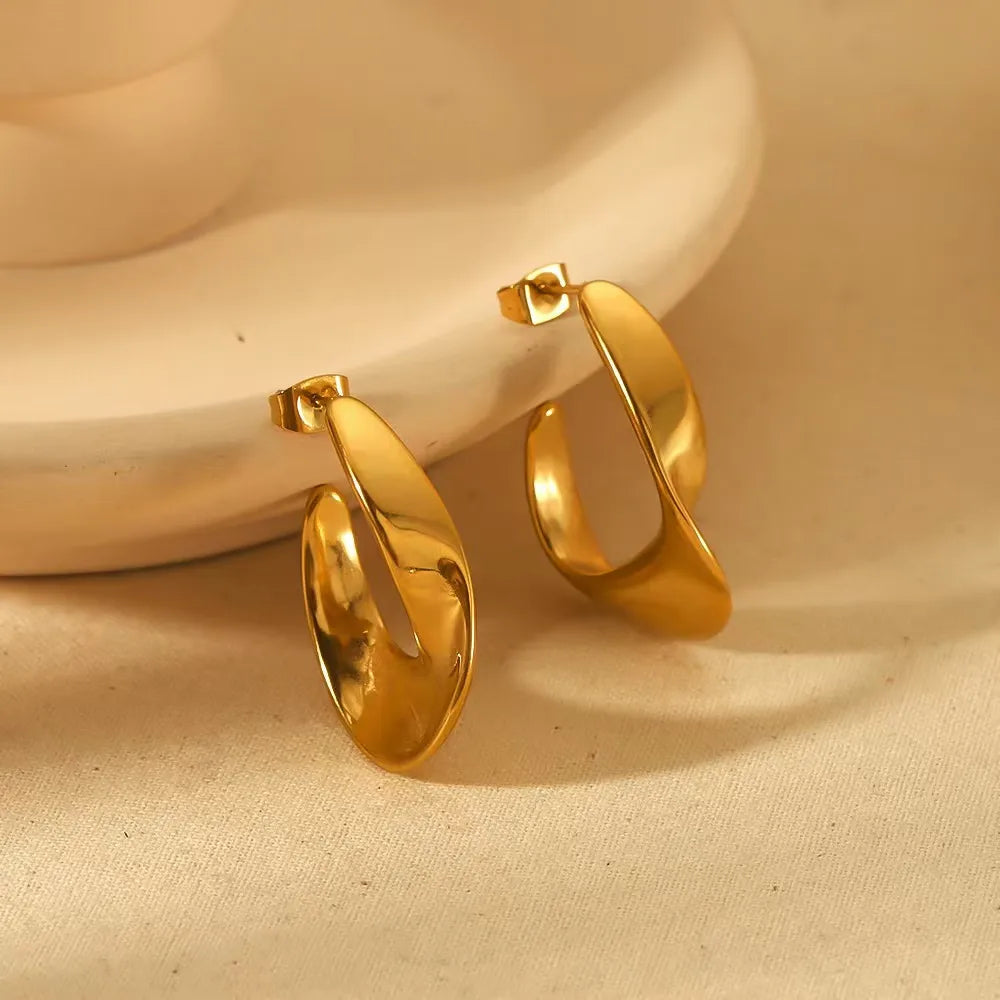 Unique C Shape 304 Stainless Steel 18K Gold Plated Ear Stud