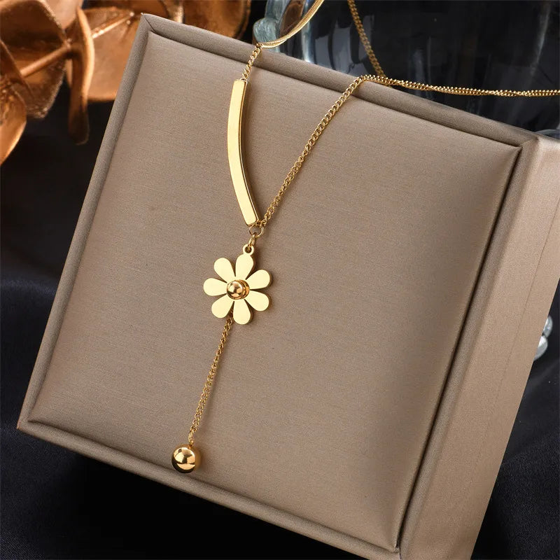 Sun Flower 18K Gold Plated 304 Stainless Steel Necklace