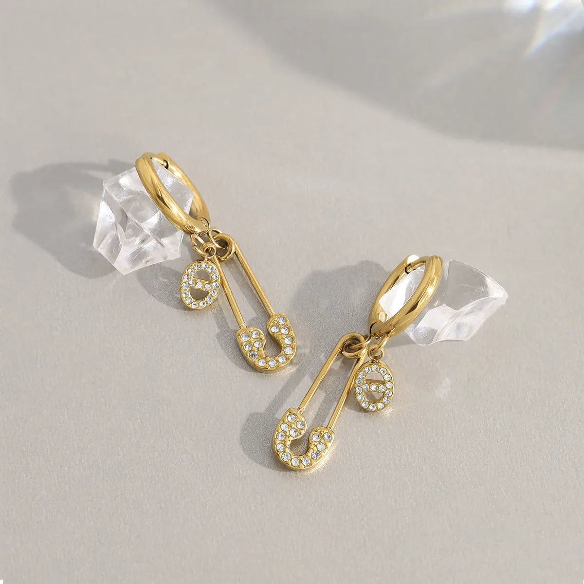 Pig Nose Titanium Steel 18K Gold Plated Diamond-Studded Earrings