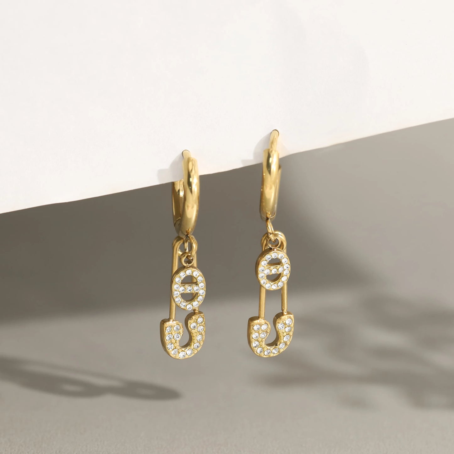 Pig Nose Titanium Steel 18K Gold Plated Diamond-Studded Earrings