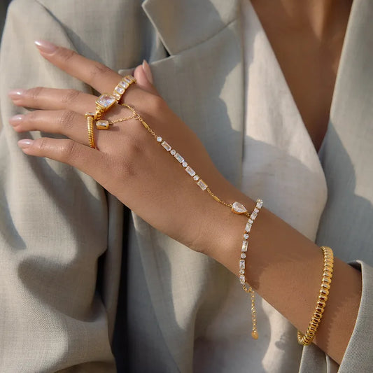 Diamante Engraved 18K Gold Plated 304 Stainless Steel Finger Chain