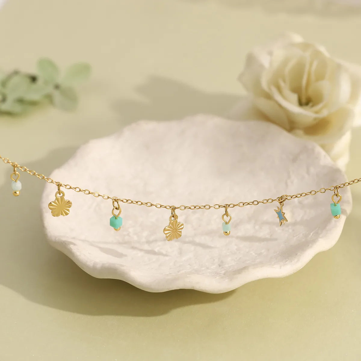 French Style Five-Petal Flower Pendant 18K Gold PlatedTitanium Steel Necklace