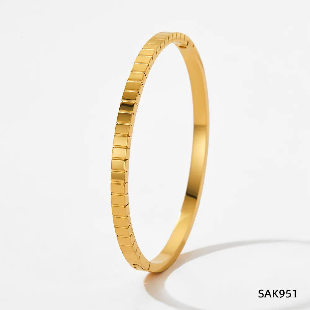 Engraved Lines 18K Gold Plated 304 Stainless Steel Bracelet
