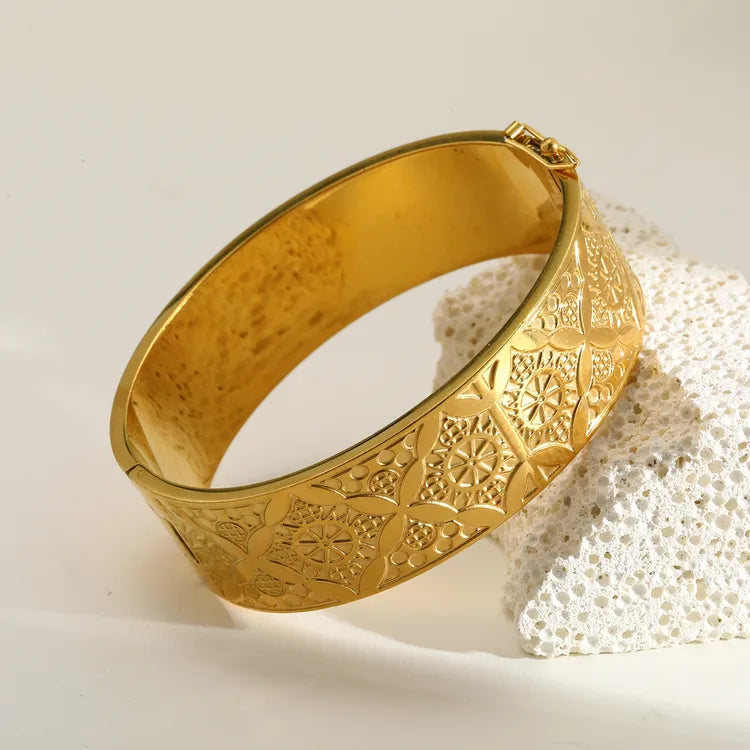 Pretty Pattern Elegant Romantic 18K Gold Plated 304 Stainless Steel Bracelet