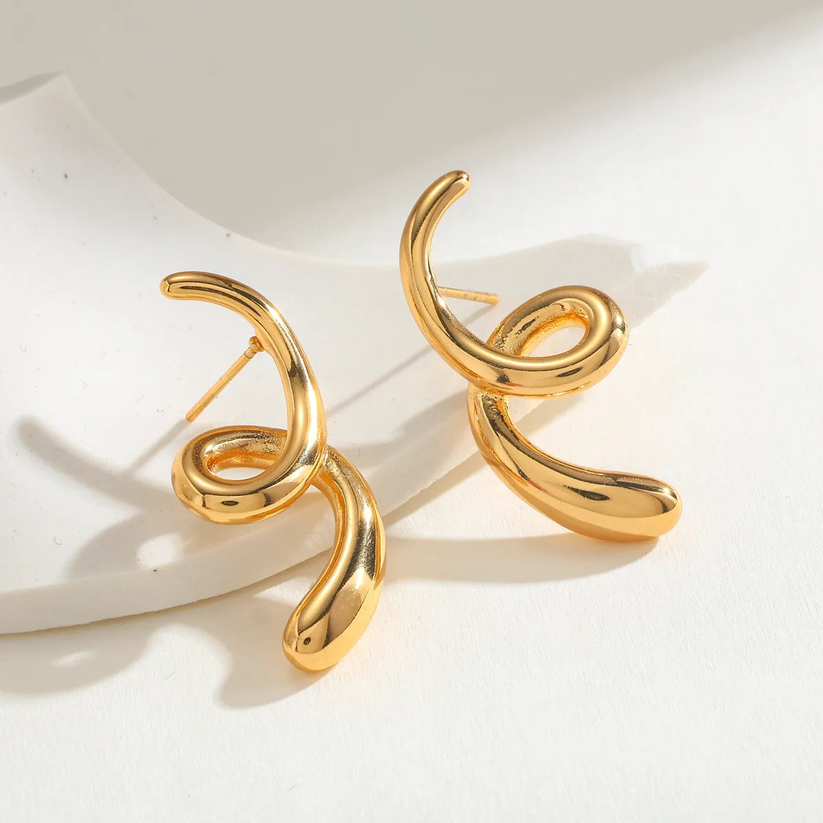Irregular Curve Casual 18K Gold Plated Stainless Steel Earring