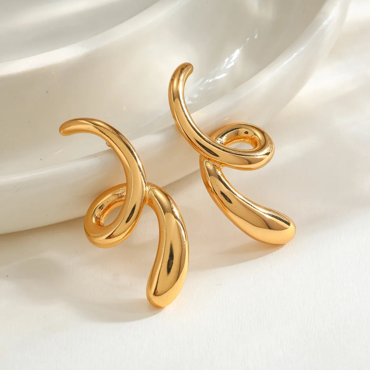 Irregular Curve Casual 18K Gold Plated Stainless Steel Earring