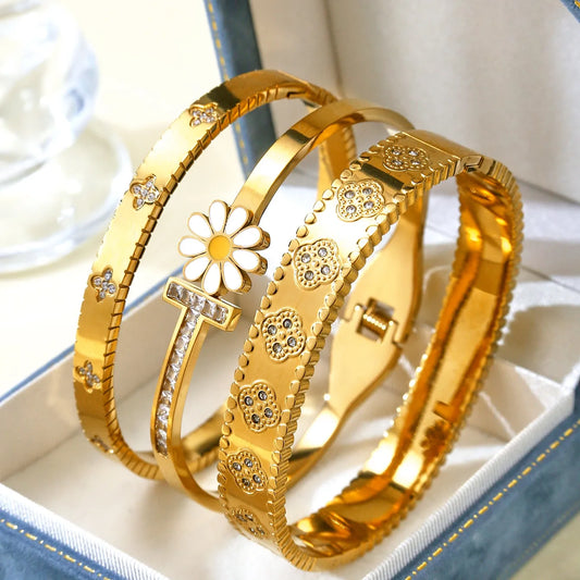 Four-leaf Flower Daisy Stainless Steel 18k Gold Plated Bracelet