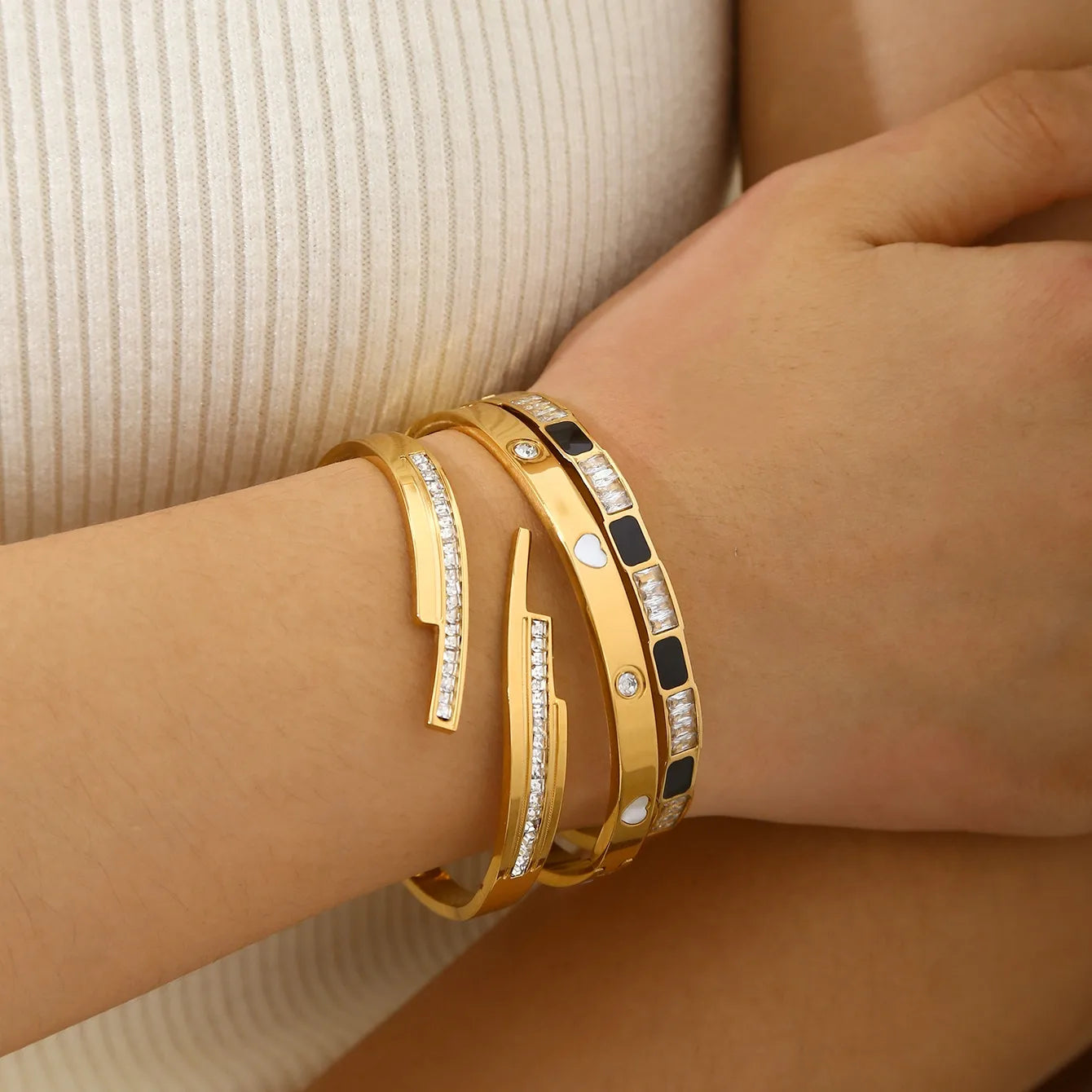 Patterned Zircon Stainless Steel 18K Gold Plated Bracelet Set
