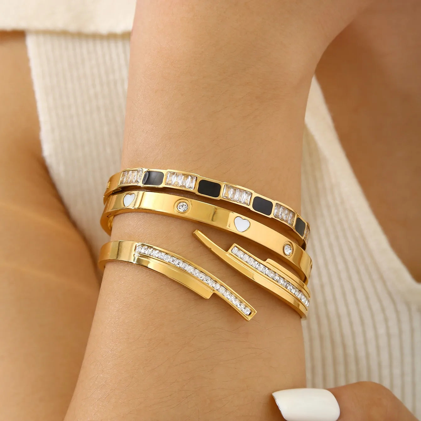 Patterned Zircon Stainless Steel 18K Gold Plated Bracelet Set