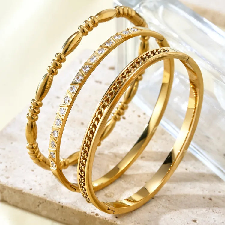 Pretty Dainty 18K Gold Plated 304 Stainless Steel Bangle