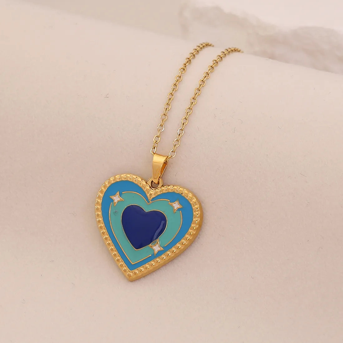 Romantic Heart Shape 304 Stainless Steel 18K Gold Plated Cable Chain Pendant Necklace