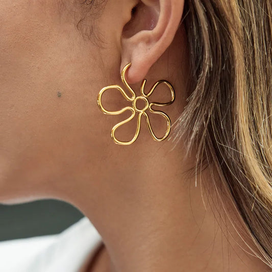 Hollow Flower 18K Gold Plated 304 Stainless Steel Earring