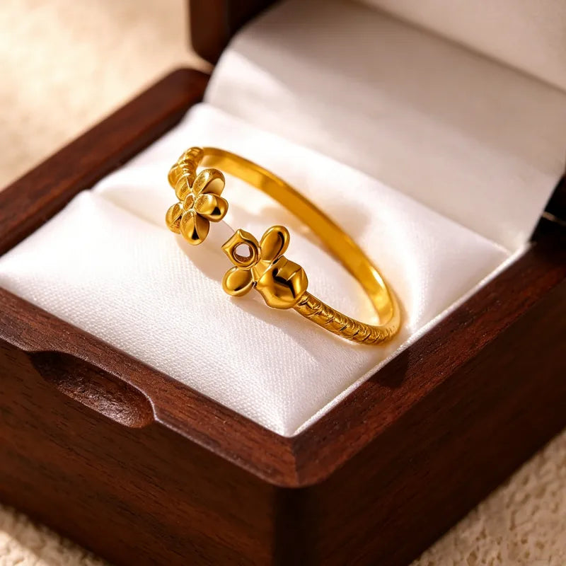 Non Tarnish Flower Ring 304 Stainless Steel With 18K Real Gold Plated PVD Coating