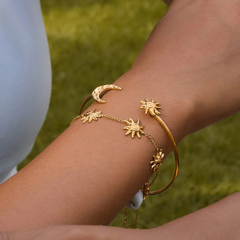 Spiral Sun Moon 18K Gold Plated 304 Stainless Steel Bracelet