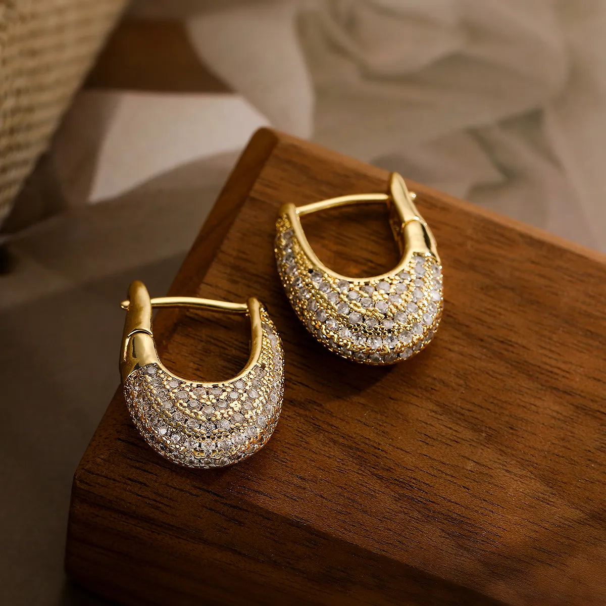 U Shape Plating Inlay Copper Zircon 18k Gold Plated Earrings