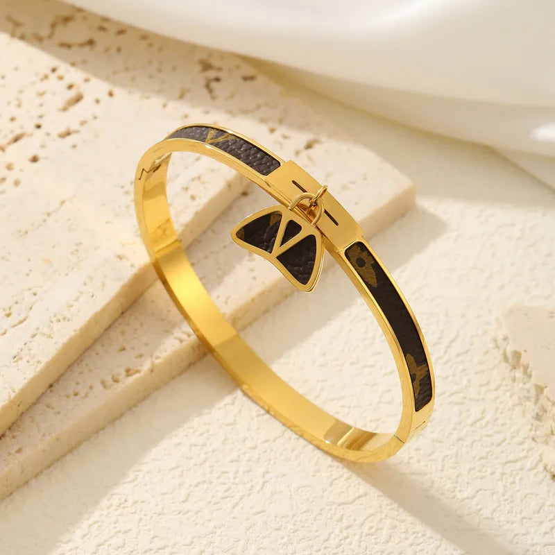 Simple Style Classic Style Knot Titanium Steel 18K Gold Plated Bangle