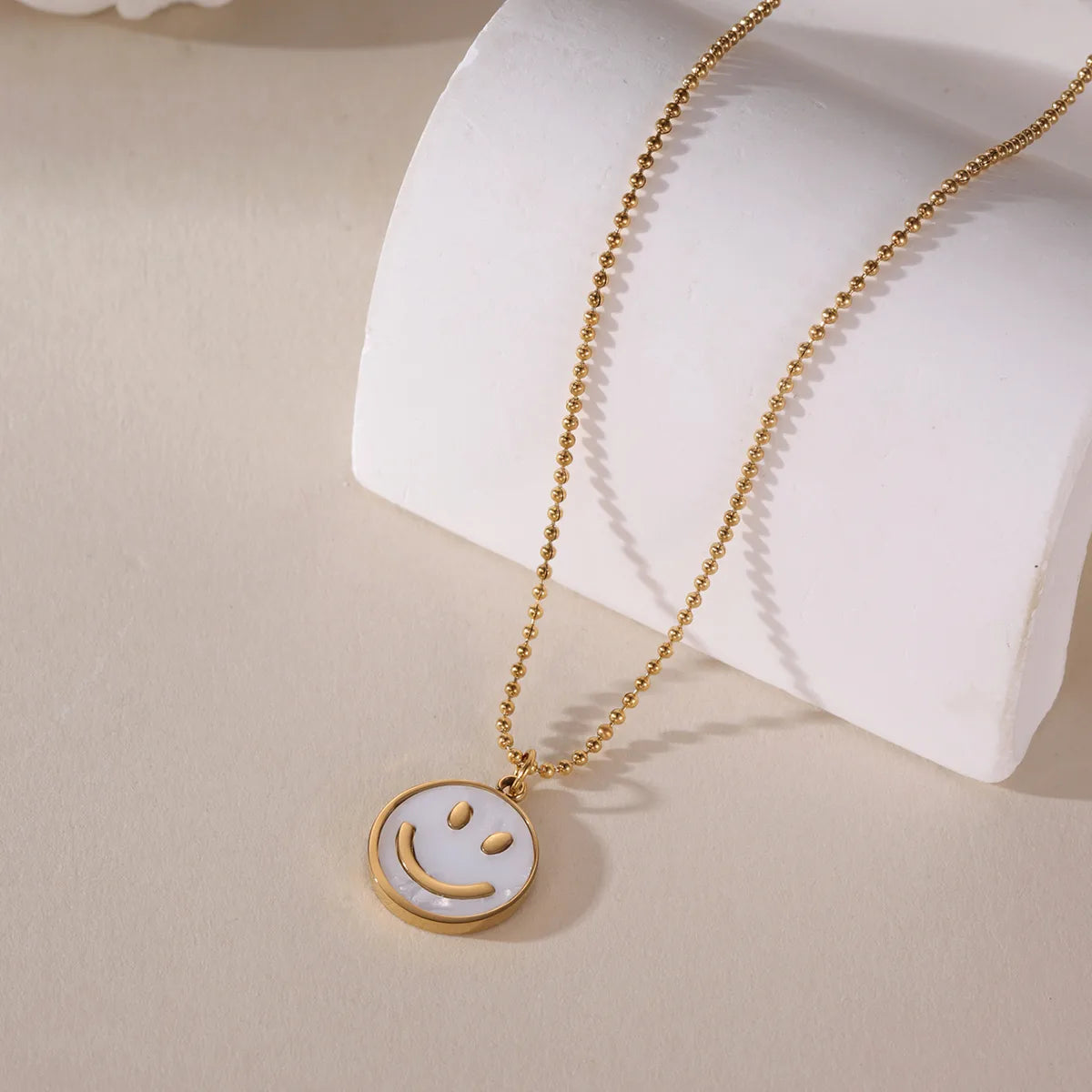 Smile Face 304 Stainless Steel Shell 18K Gold Plated Pendant Necklace Ball Chain