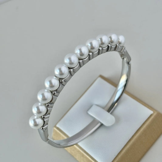 Silver Pearl Titanium Steel Rhinestones Bangle