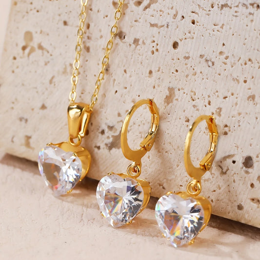 French Style Heart Shape Stainless Steel Plating Inlay Zircon Gold Plated Pendant Necklace