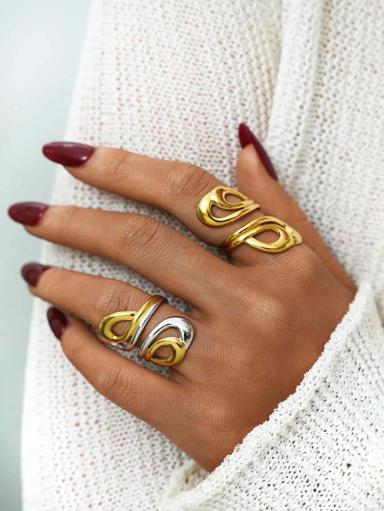 Fashionable Simple 18K Gold Plated Stainless Steel Adjustable Ring