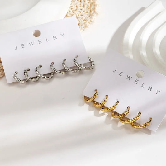 Embossed Shiny 18K Gold Plated and 304 Stainless Steel Hoop Earring