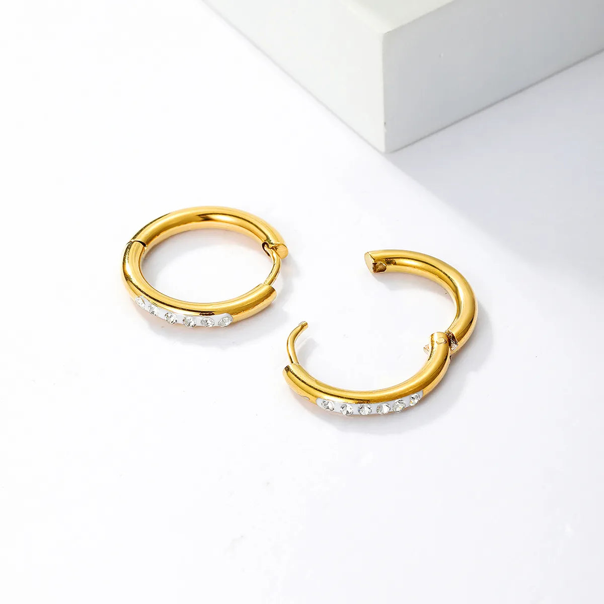 Pair Cool Style Circle Stainless Steel 18k Gold Plated Rhinestones Hoop Earrings